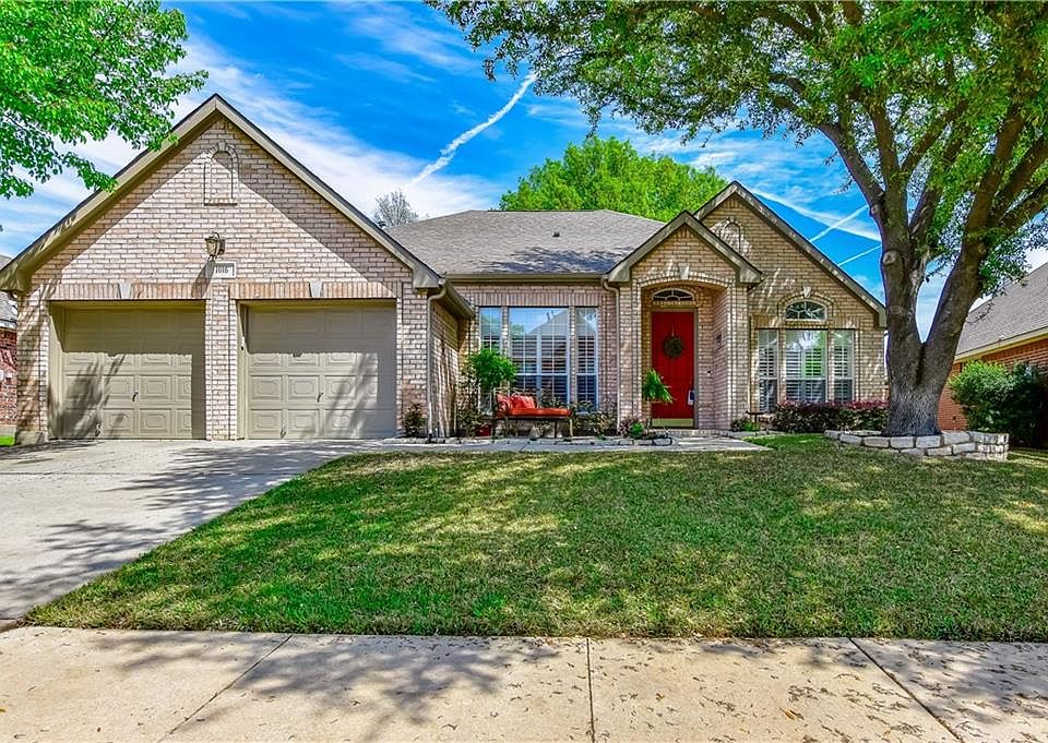 1st image of 1016 Laurel Oak Dr