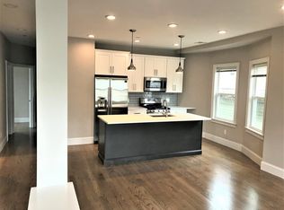 50 Calumet St #III, Roxbury Crossing, MA 02120