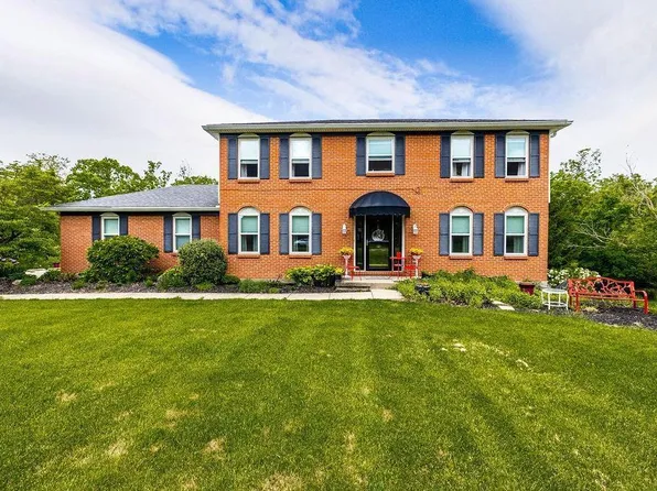 3430 Triplecrown Dr, North Bend, OH 45052