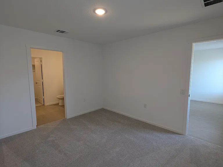6031 Skipping Way — Photo 13