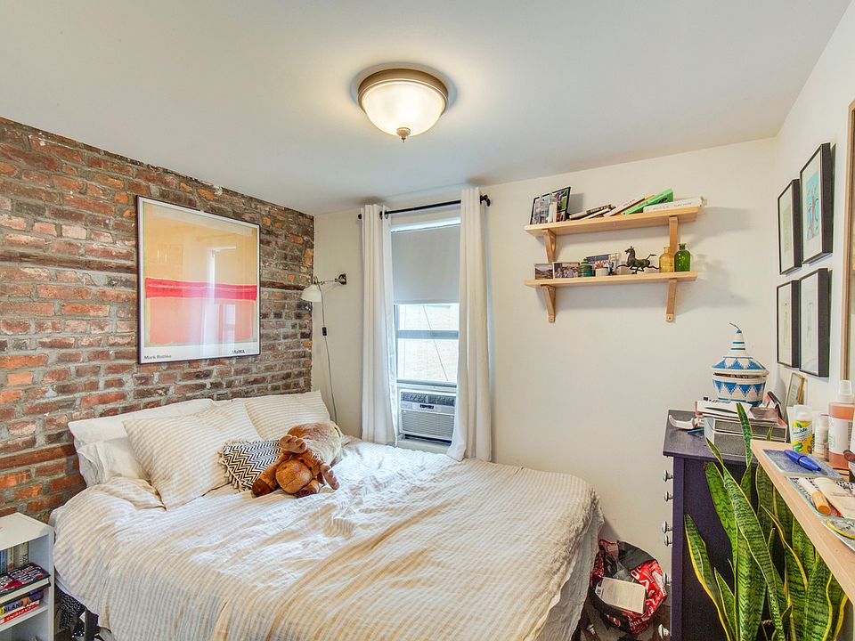 1st image of 196 Avenue A APT 2