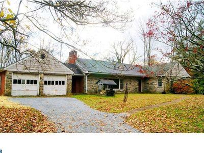 63 Street Rd, Newtown Square, PA, 19073