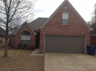 9869 Tremont Dr, Olive Branch, MS 38654