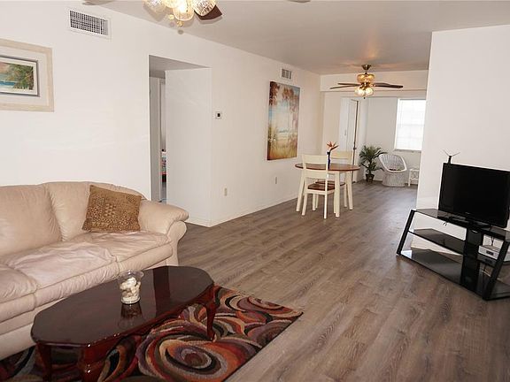 4th image of 4158 Tamiami Trl Unit T5