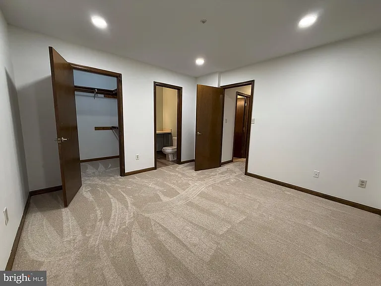 44790 Locust Ridge Ct #9B — Photo 12