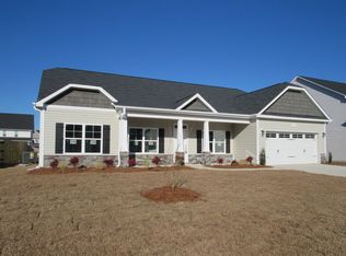 320 Whitestone Dr, Fayetteville, NC 28312