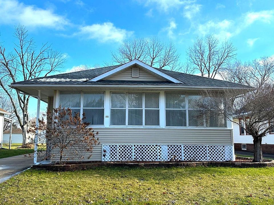 1st image of 101 N Ivan Ave