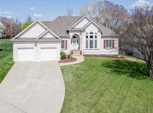 1221 N Bracken Ct, Wichita, KS 67206