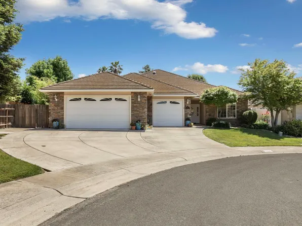 154 Sterling Grove Dr, Galt, CA 95632