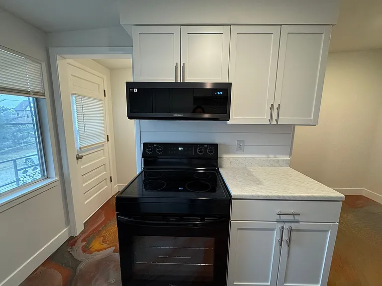 Library Place Apartments — Photo 104