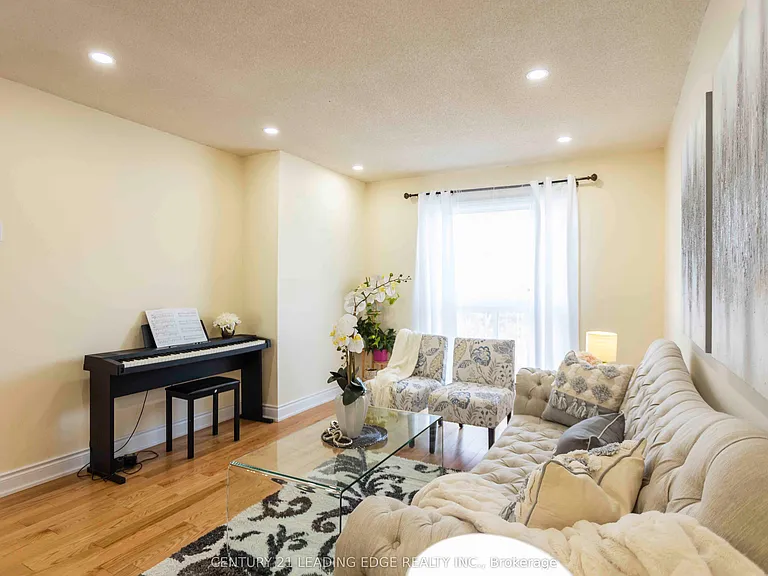 2259 Munns Ave — Photo 9