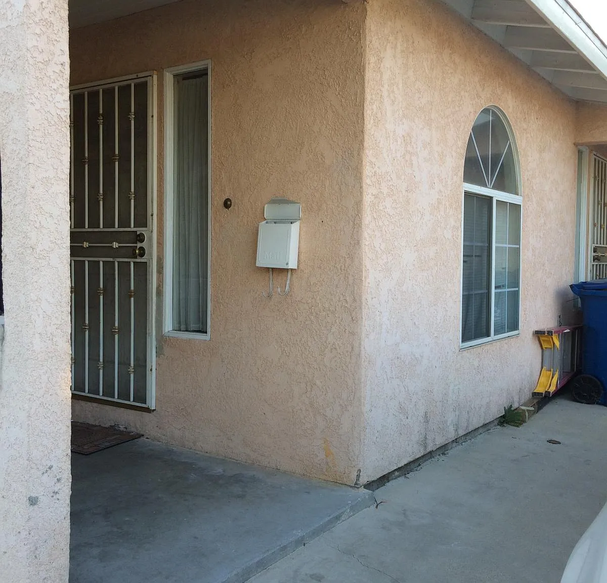 2 bed, 1100 sqft, $2,850 — Photo 2