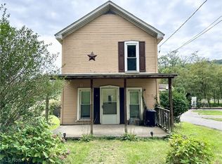 801 S Chestnut St, New Cumberland, WV 26047
