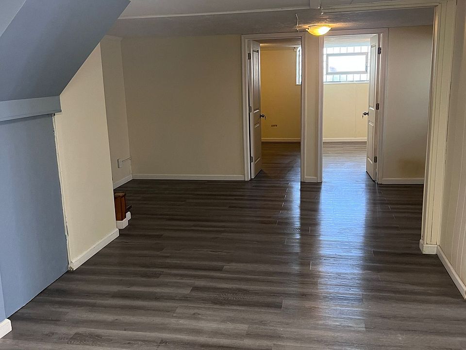 2nd image of 3902 Pearson Ave