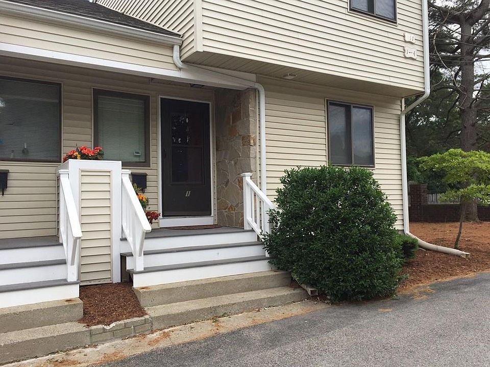 1st image of 911 Pleasant St Unit 1