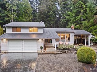 245 NW Bridle Ridge Blvd, Bremerton, WA 98311