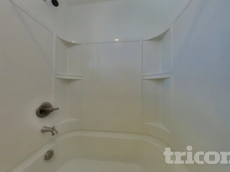 323 N 56th Pl — Photo 13