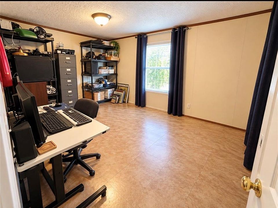16th image of 8940 Cochran Place Dr