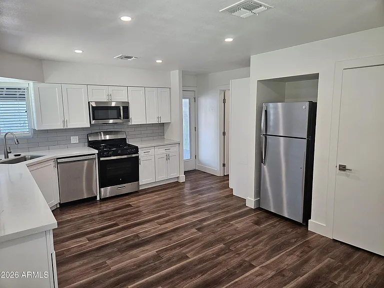 3427 E Osborn Rd #9A — Photo 3