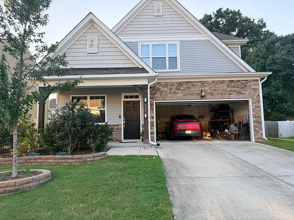 517 Porch Swing Pl
