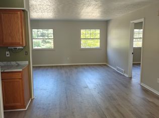 1058 Derbydale Rd, Akron, OH 44306