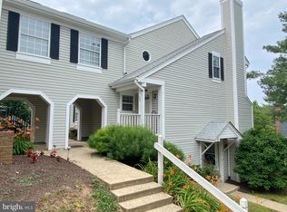 2907 S Woodley St #D-4, Arlington, VA 22206