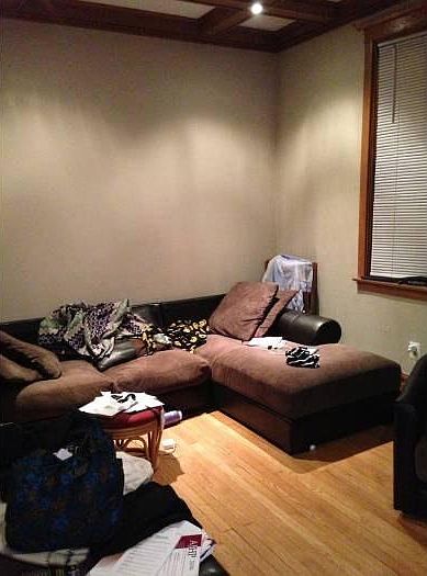 2nd image of 1954 W Berteau Ave APT 1E