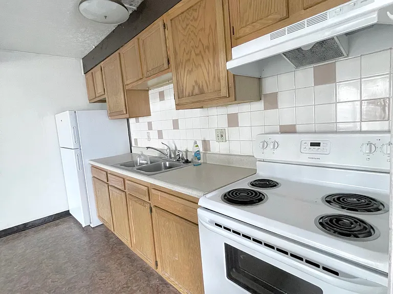 164L Briarwood Dr #L — Photo 5