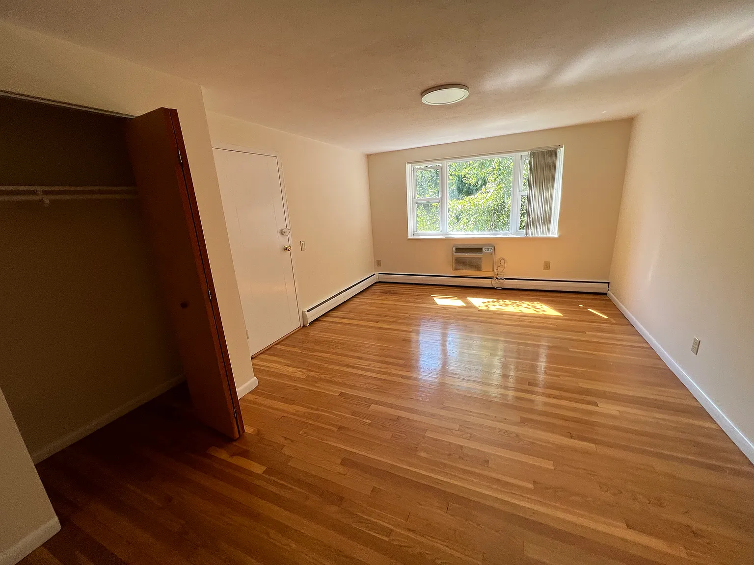 Babcock St, Brookline — Photo 3