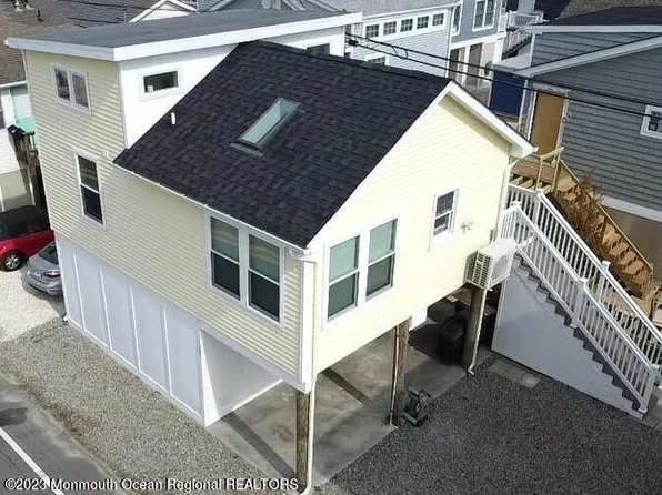 120 W Bayview Drive, Lavallette, NJ 08735