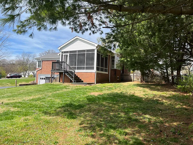 1024 Sterling Ave — Photo 41