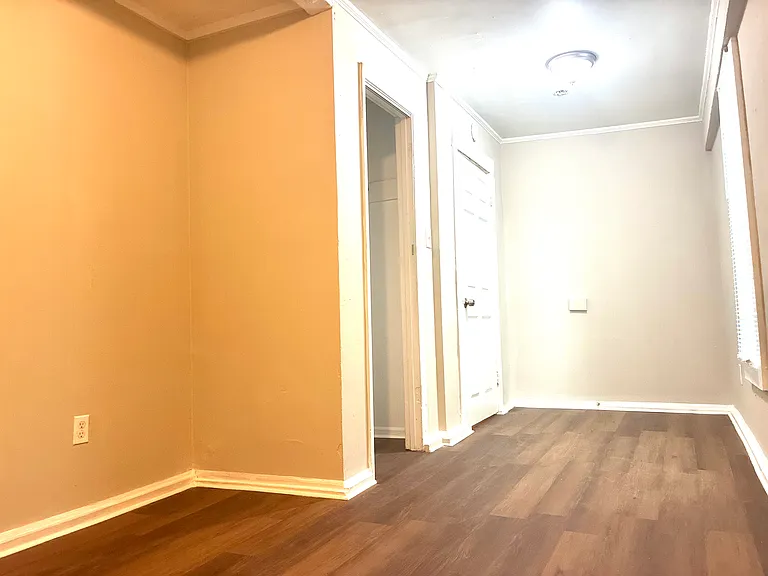 403 S Yates St — Photo 20