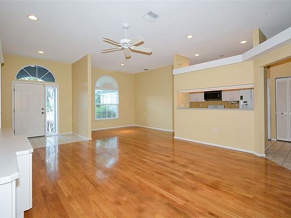 3rd image of 2089 Wood Hollow Way