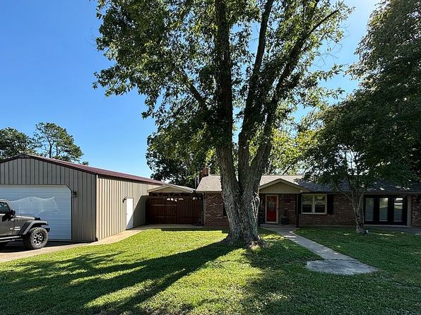 215 Spring Grove Blvd