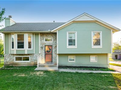 10226 N Central Ave, Kansas City, MO, 64155