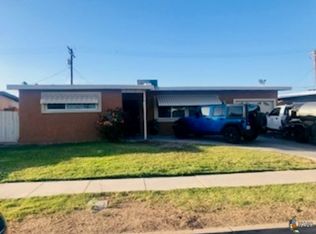 536 Ocotillo Dr, El Centro, CA 92243