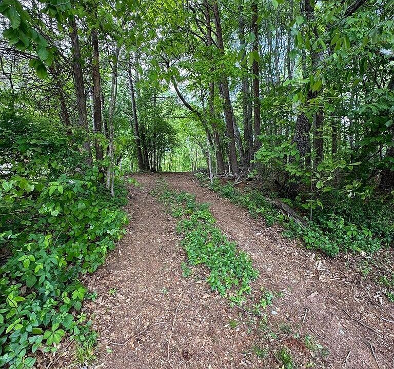 2nd image of 5512 Barrington Country Cir