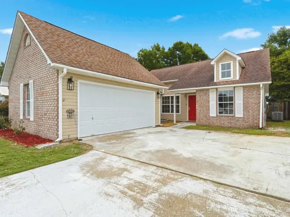 8220 Lode Star Ave, Pensacola, FL 32514
