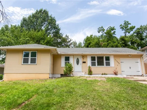11302 Booth Ave, Kansas City, MO 64134
