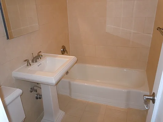 Rented by Stonehenge NYC LLC | media 3