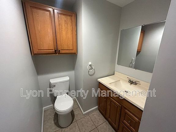 3rd image of 12 Clark Ct #1R