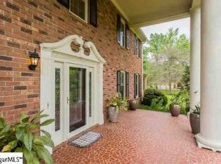 528 Godfrey Rd, Simpsonville, SC 29681