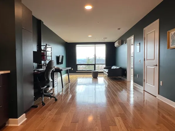 69 Etna Road #221, Lebanon, NH 03766