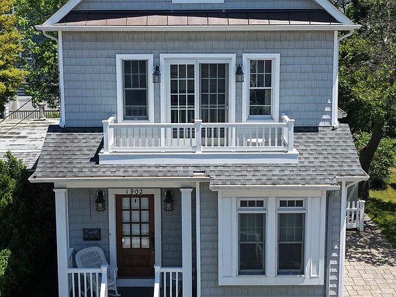 2nd image of 1902 Snyder Avenue