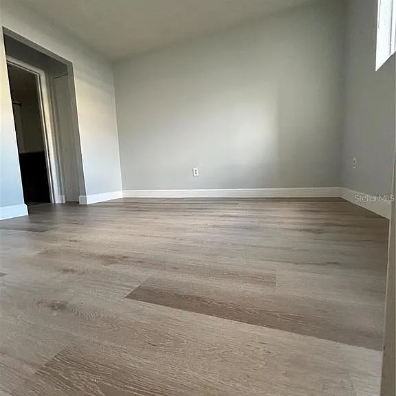 946 Lake Destiny Rd #D — Photo 8