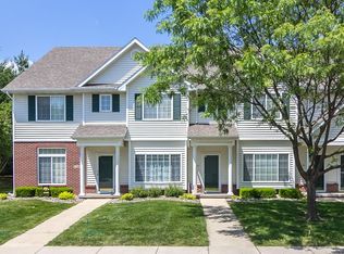 2124 Ridgeview Cir, Clive, IA 50325