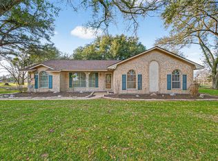 12016 Cloudt Rd, Needville, TX 77461