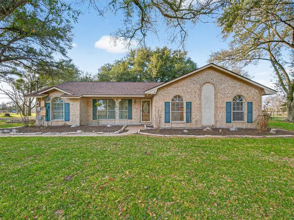 12016 Cloudt Rd, Needville, TX 77461