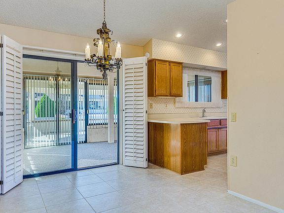 5th image of 13836 W Oak Glen Dr