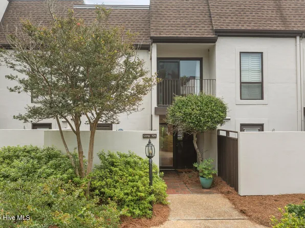 124 Hatteras Court, Morehead City, NC 28557